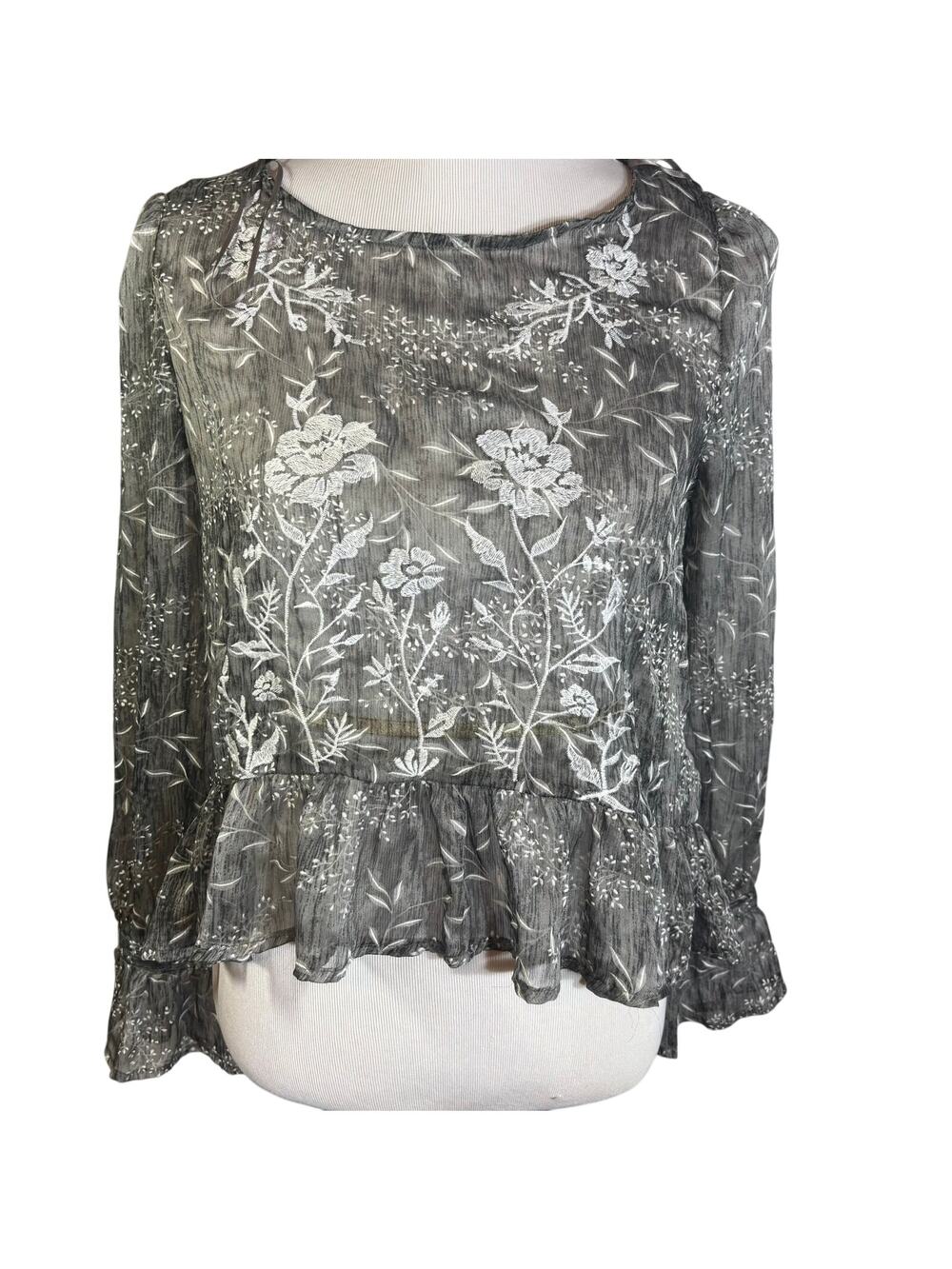 A. CALIN Los Angeles Gray White Floral Lace Ruffle Blouse Sheer Women’s Sz M